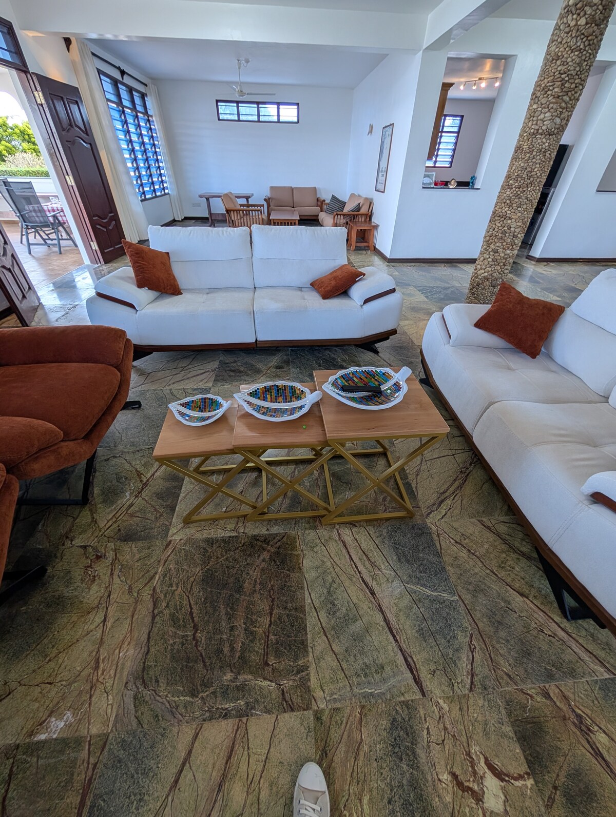 Luxury 4BR Beachfront Villa, Private Paradise — photo 12