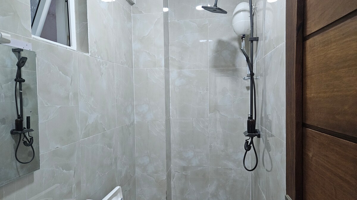 Seaside Haven Sea Views, 4BR — photo 43