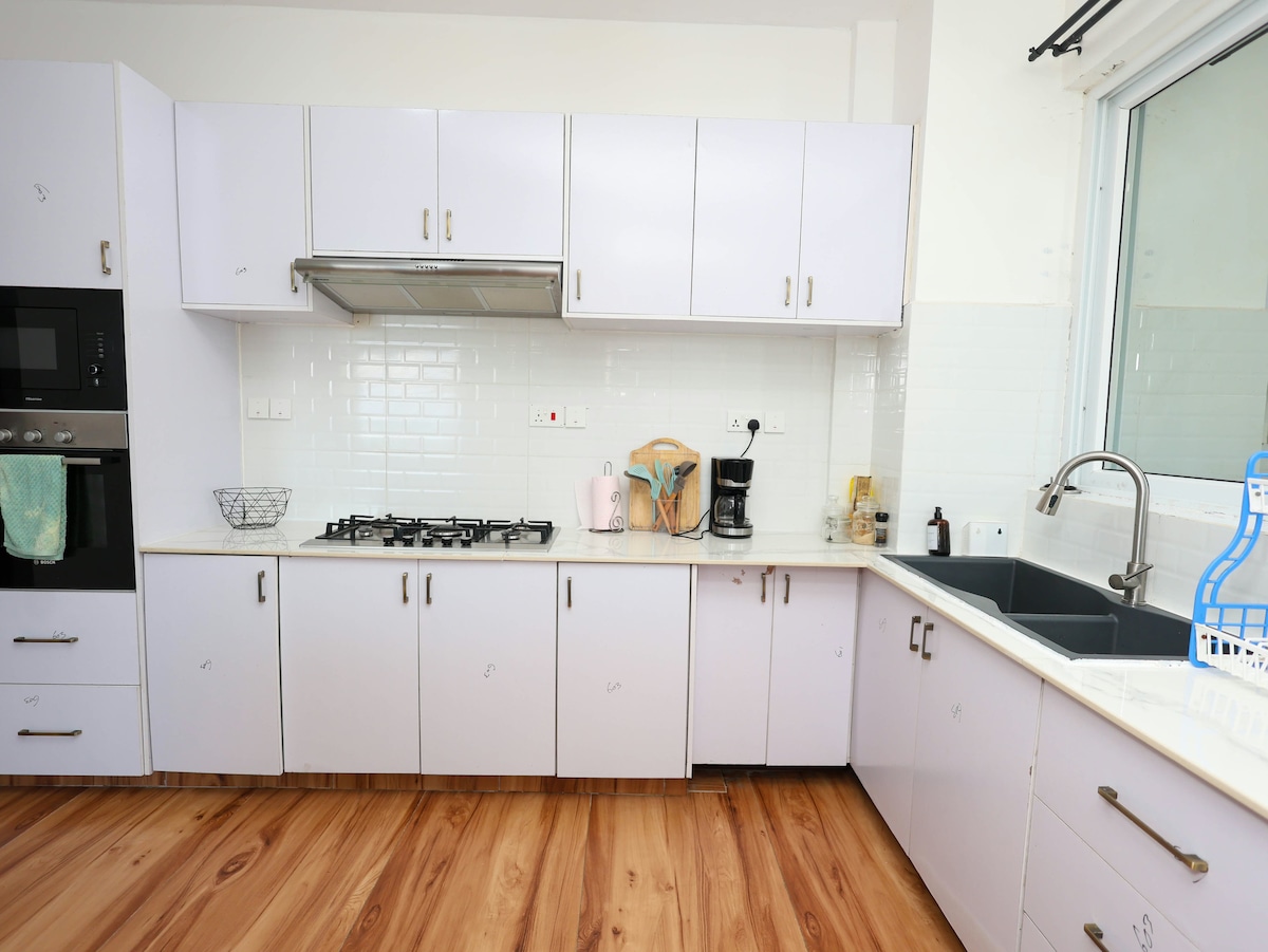 Seaside Haven Sea Views, 4BR — photo 14