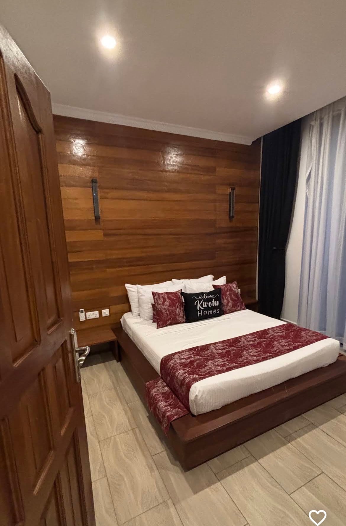 Palm Haven 1, 5BR — photo 30
