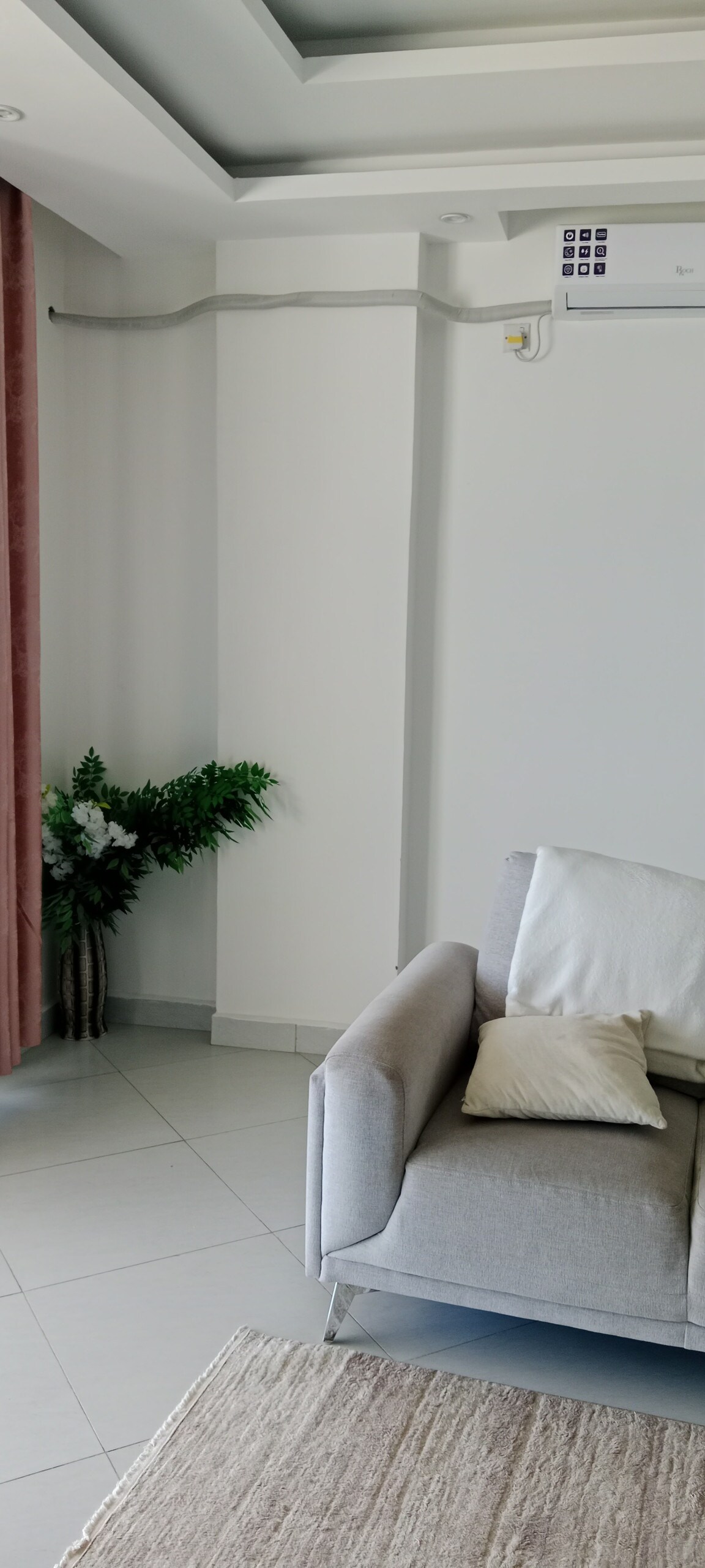Luxurious 3BR Beach Apartment — view 3