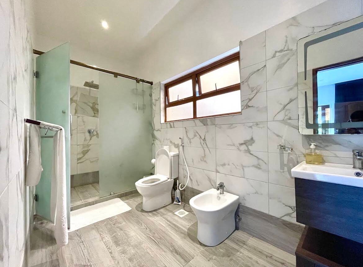 Palm Haven 1, 5BR — photo 39