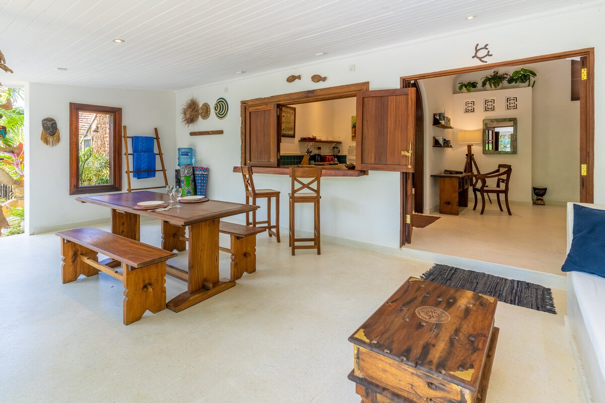 Inshallah Beach Cottage — photo 41