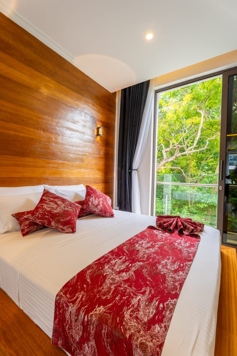 Palm Haven 1, 5BR — photo 17
