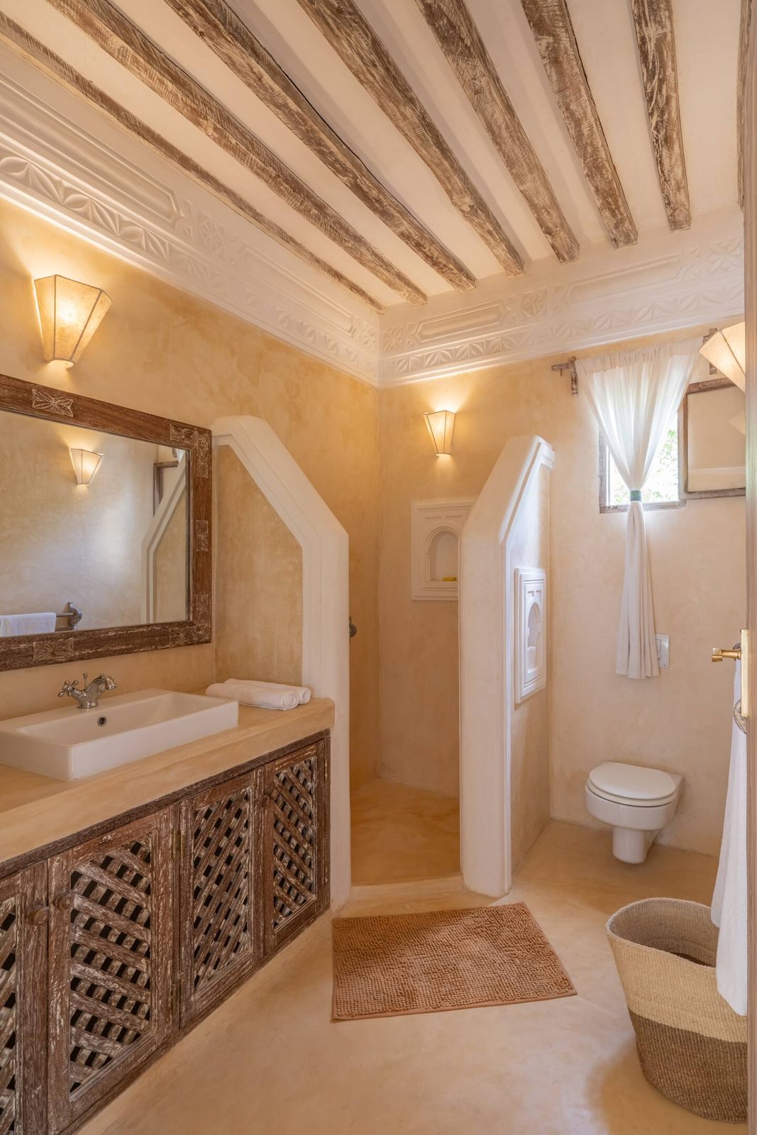 Amani House, Manda Island — photo 14