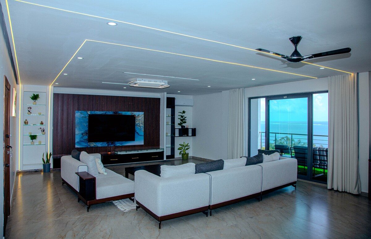 Semo's Aqua Luxury 6BR Penthouse — photo 22