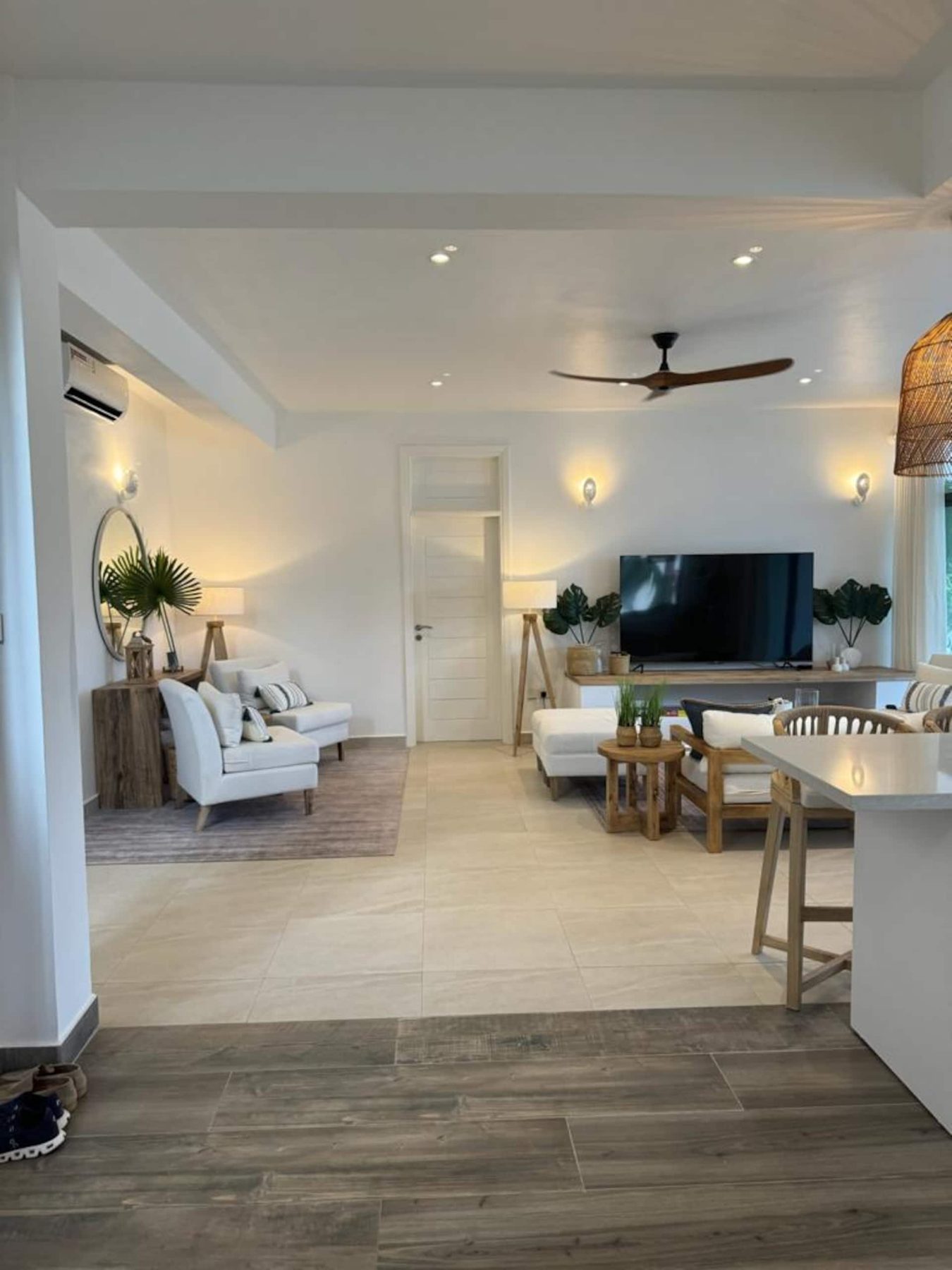 Villa Diani 11, 4BR — photo 26