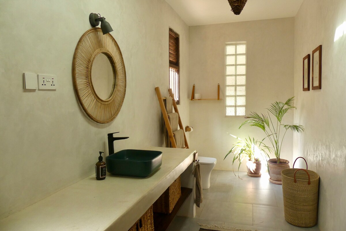 Plunge Pool Suite, 1BR — photo 21