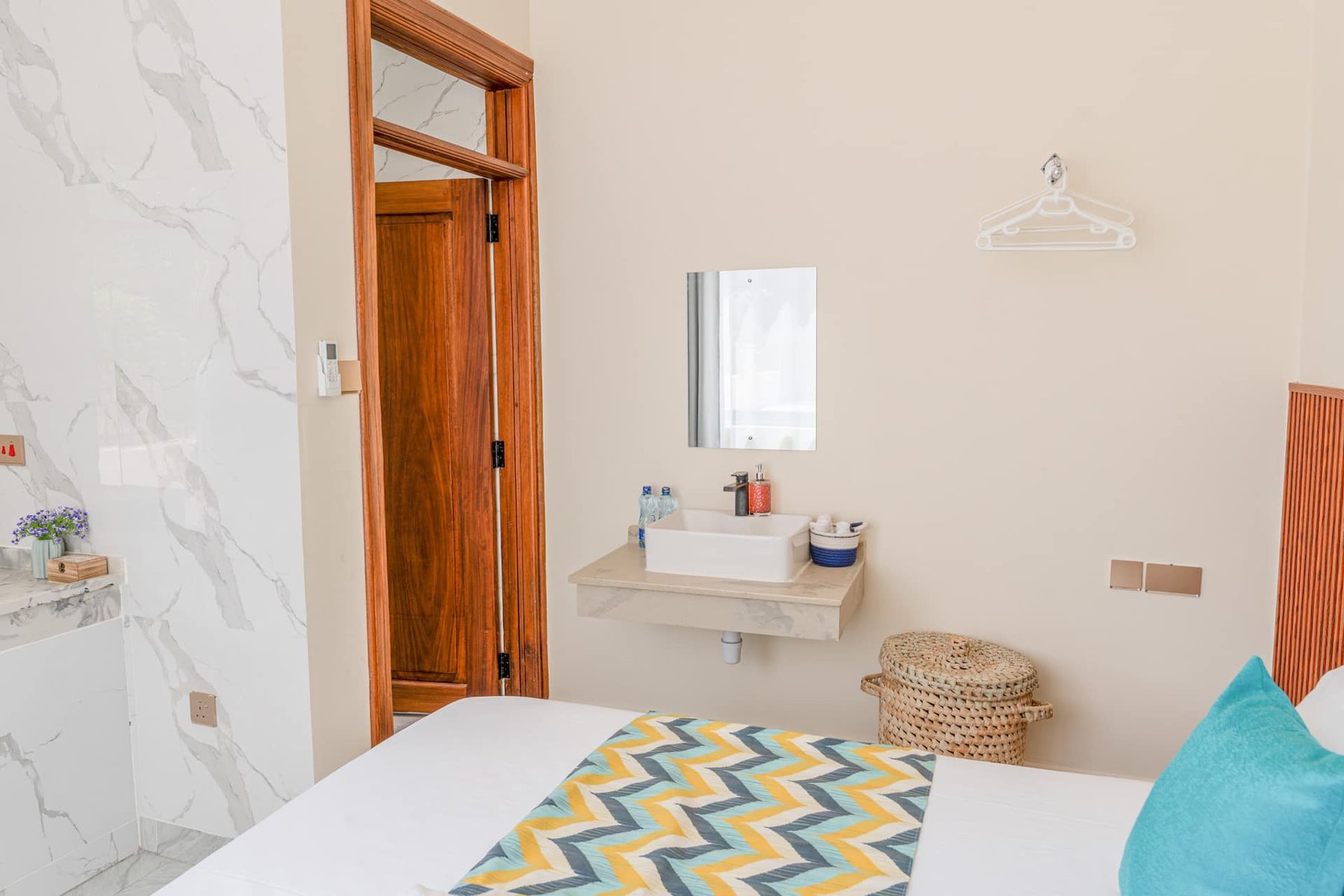 Ocean Villa Luxury 9BR Beachfront — photo 30