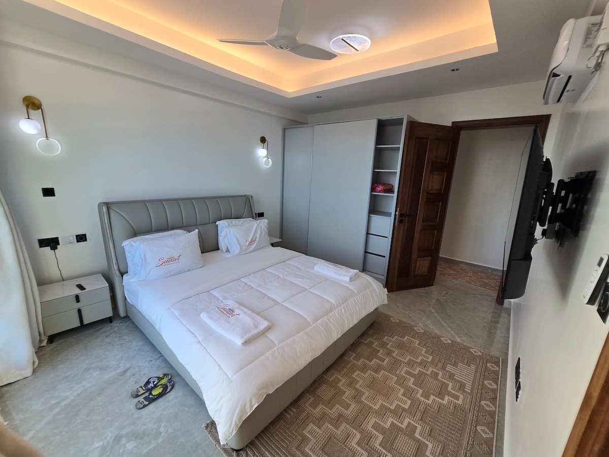 Nauras Towers Beachfront, 4BR — photo 47