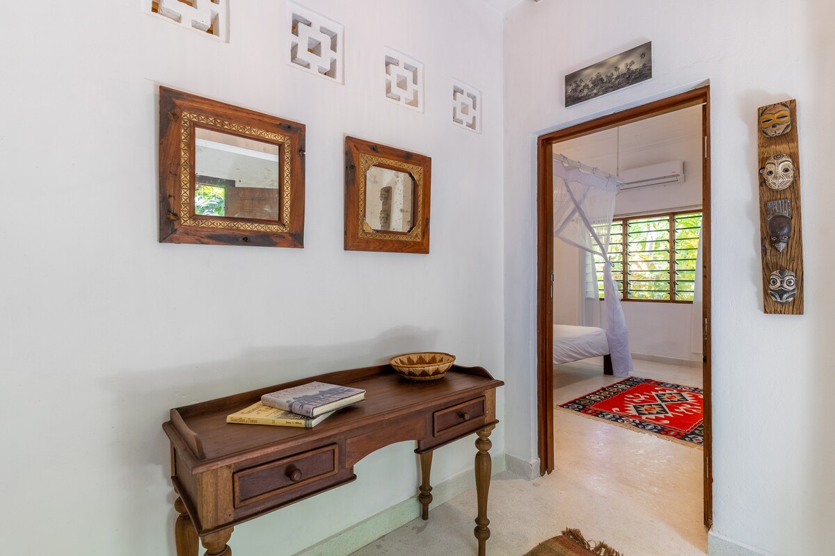 Inshallah Beach Cottage — photo 85