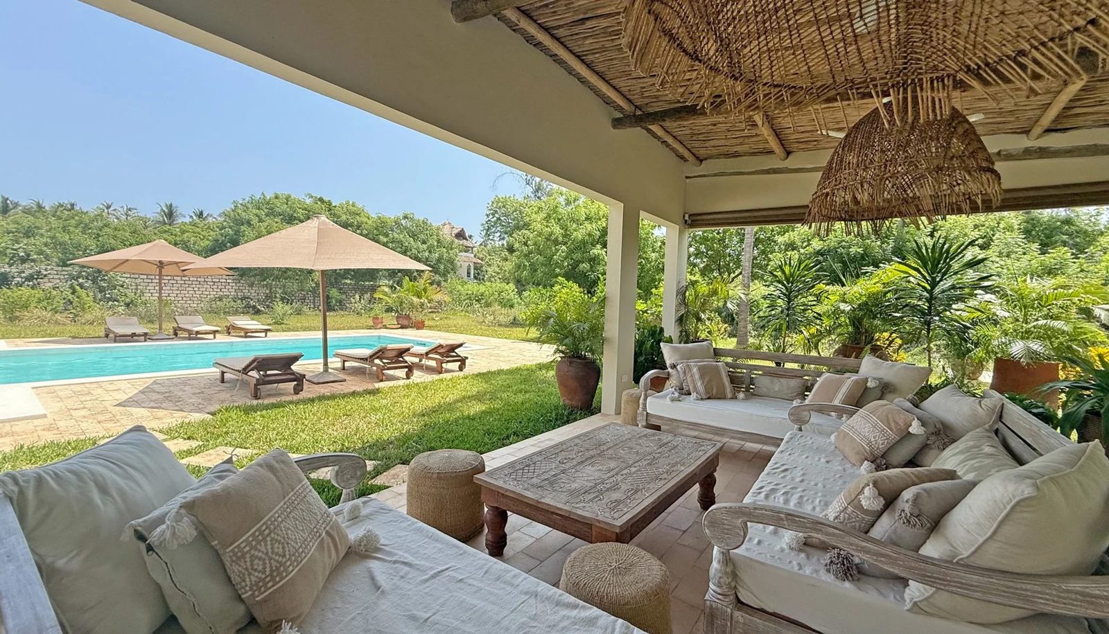 Upepo House, 4BR Mida Forest — photo 41