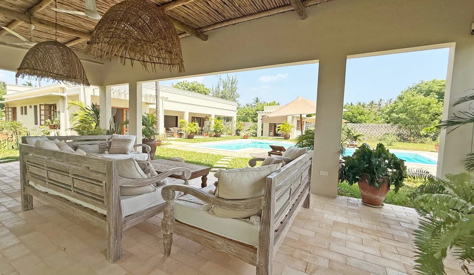 Upepo House, 4BR Mida Forest — photo 40