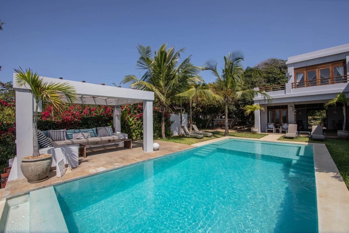 Jabali House, 4BR Beach Access — view 1