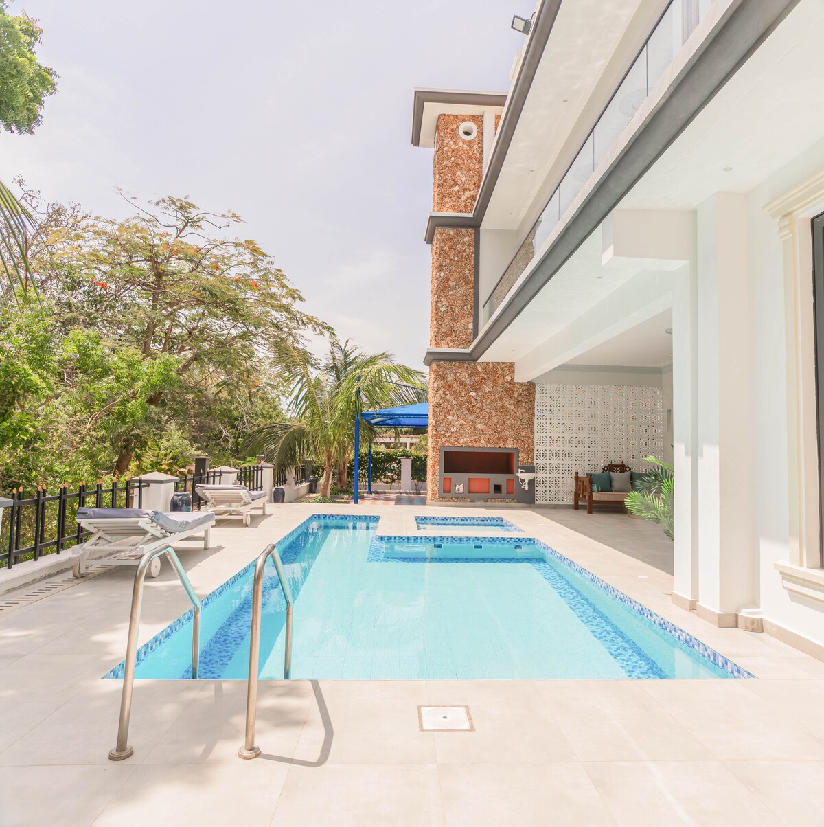 Ocean Villa Luxury 9BR Beachfront — photo 5