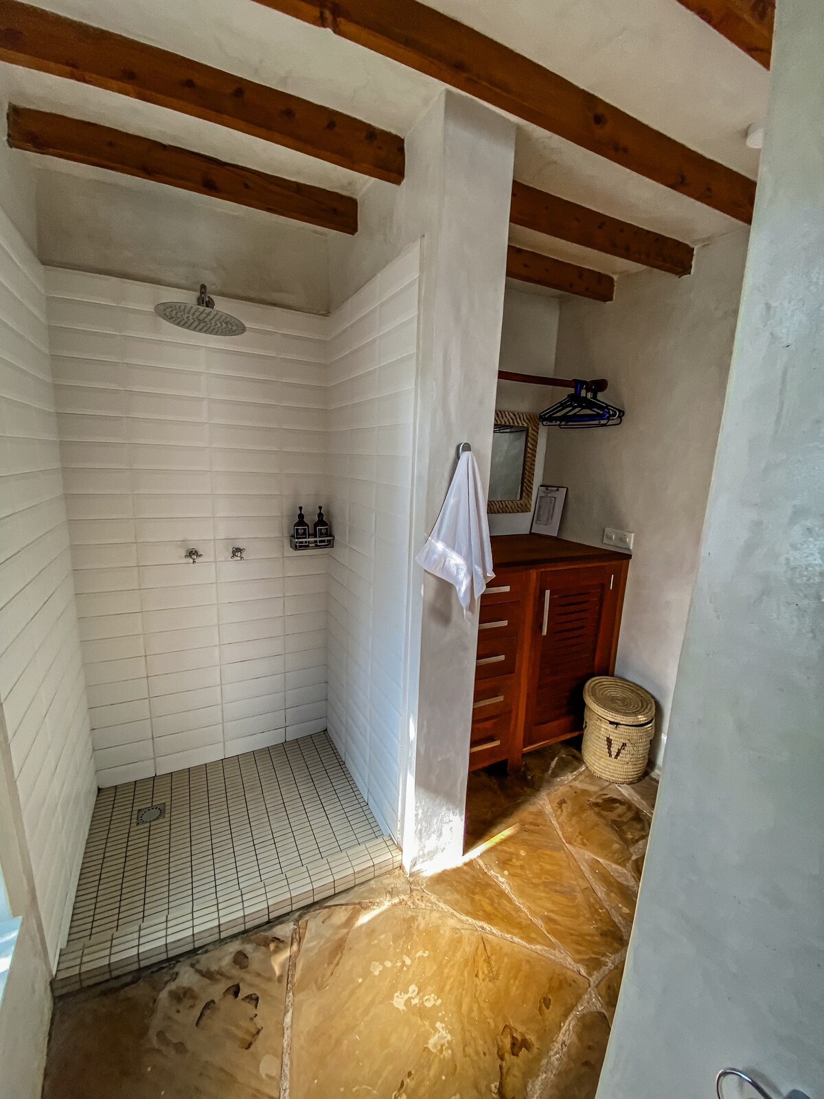 Poolside Garden Villa, 1BR — photo 15