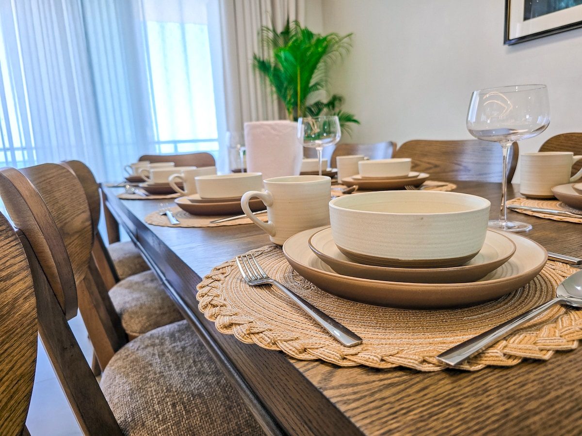 Semo's Aqua Luxury 6BR Penthouse — photo 5