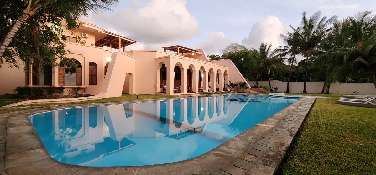 Ahana Villa, Diani Beach — photo 49