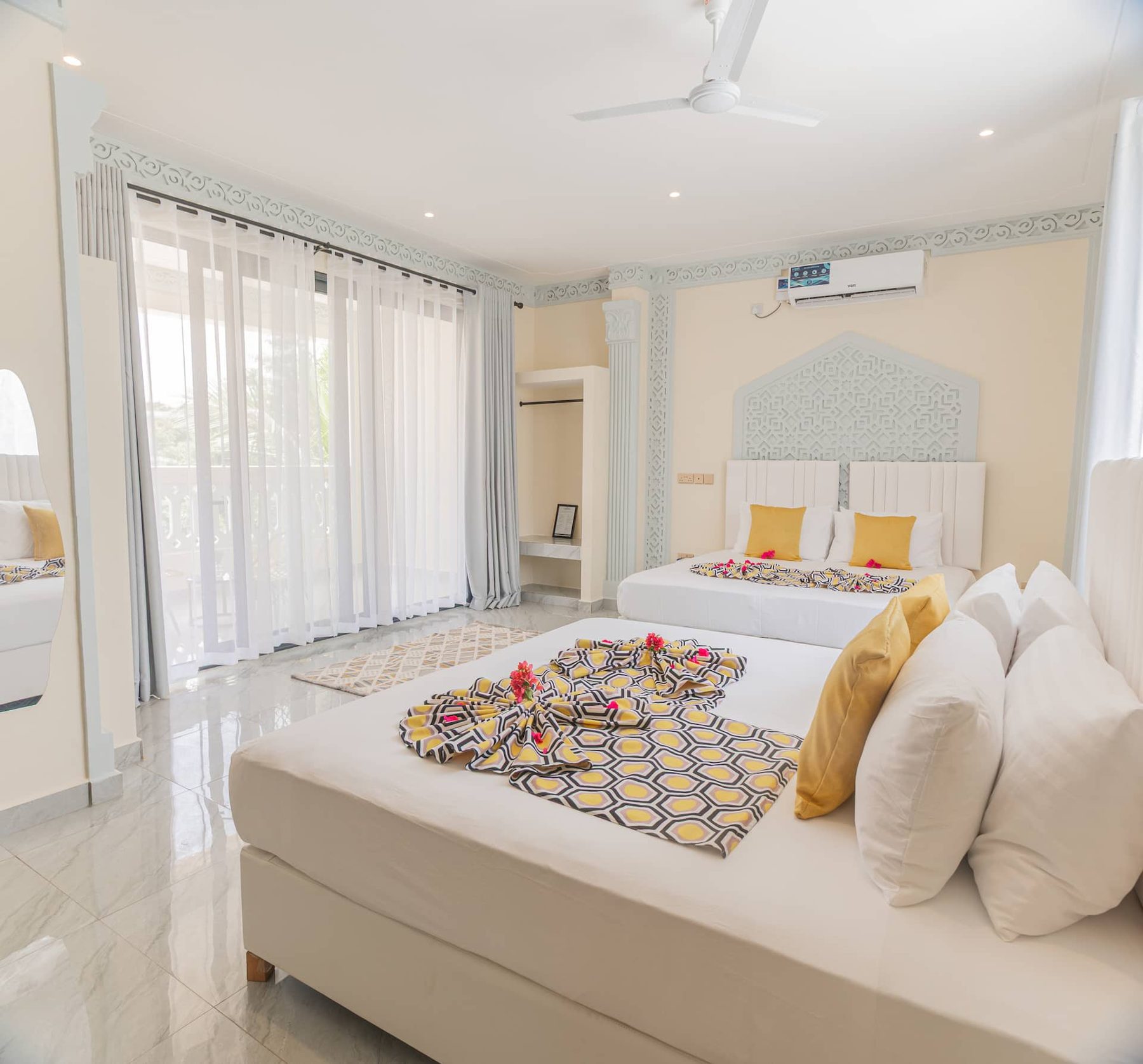 Ocean Villa Luxury 9BR Beachfront — photo 65