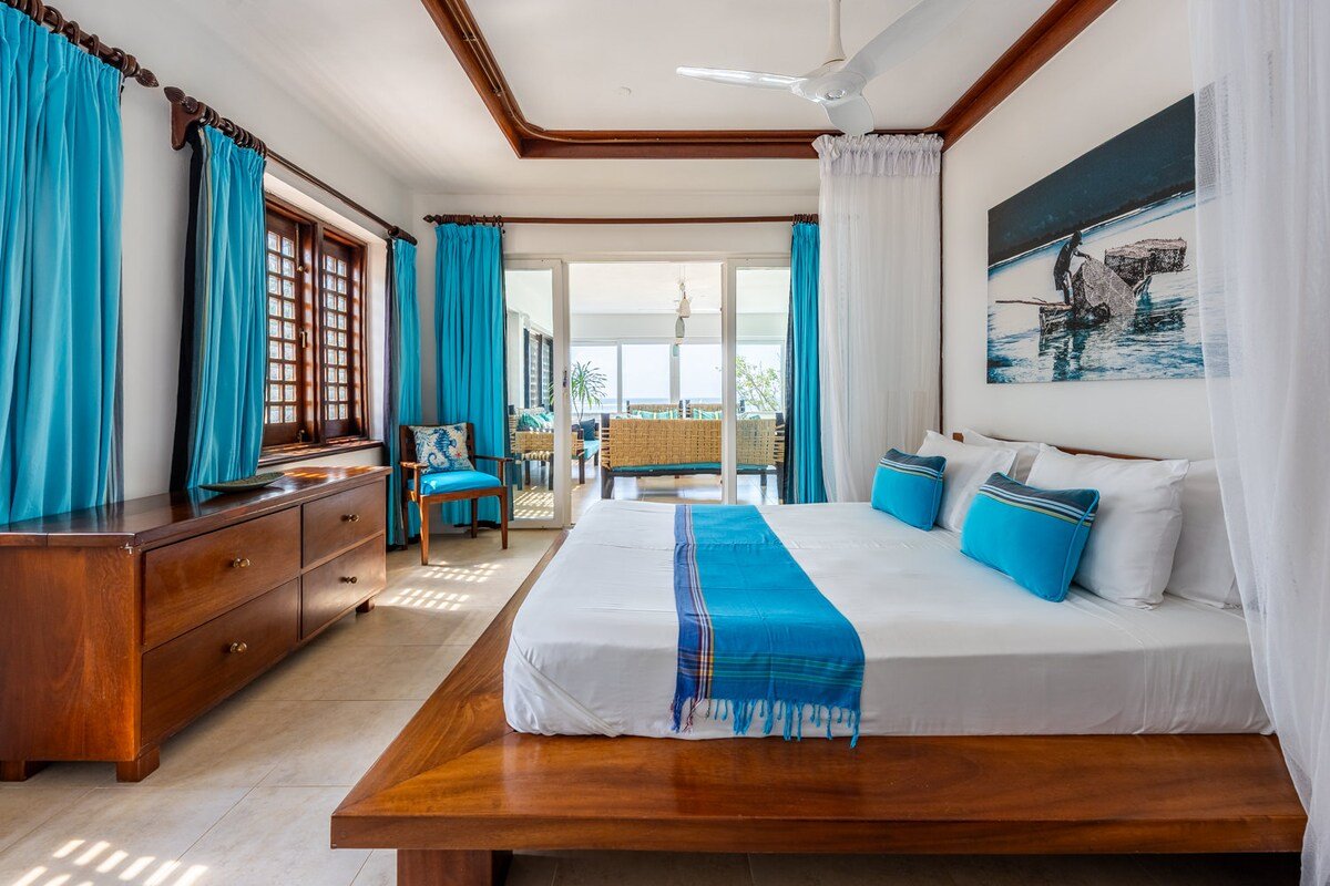 Tequila Sunrise Beach Cabana — photo 17
