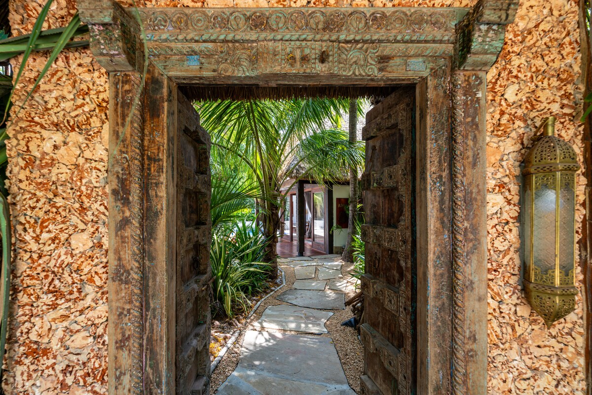 Azhari Beach Villa — photo 48