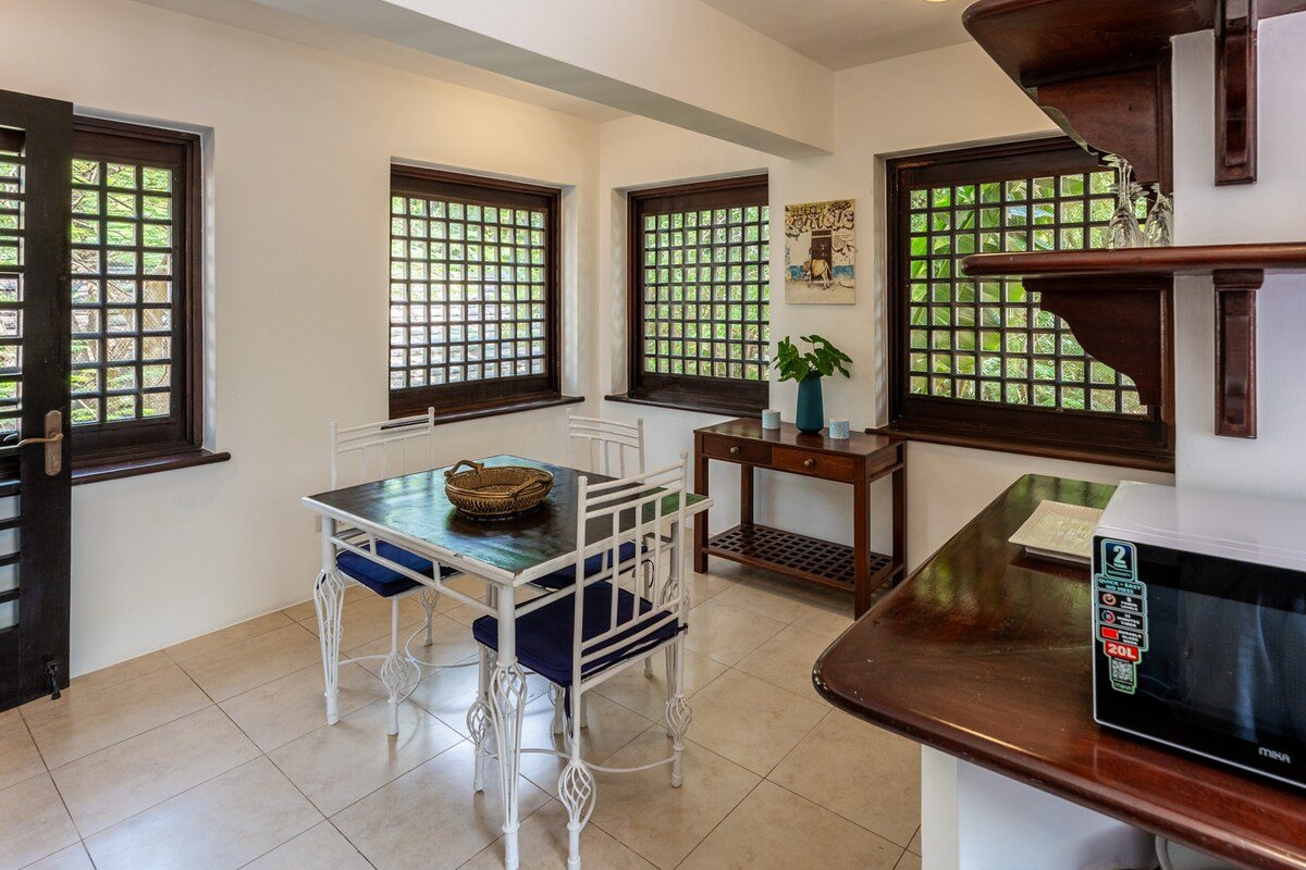 Tequila Sunrise Beach Cabana — photo 31