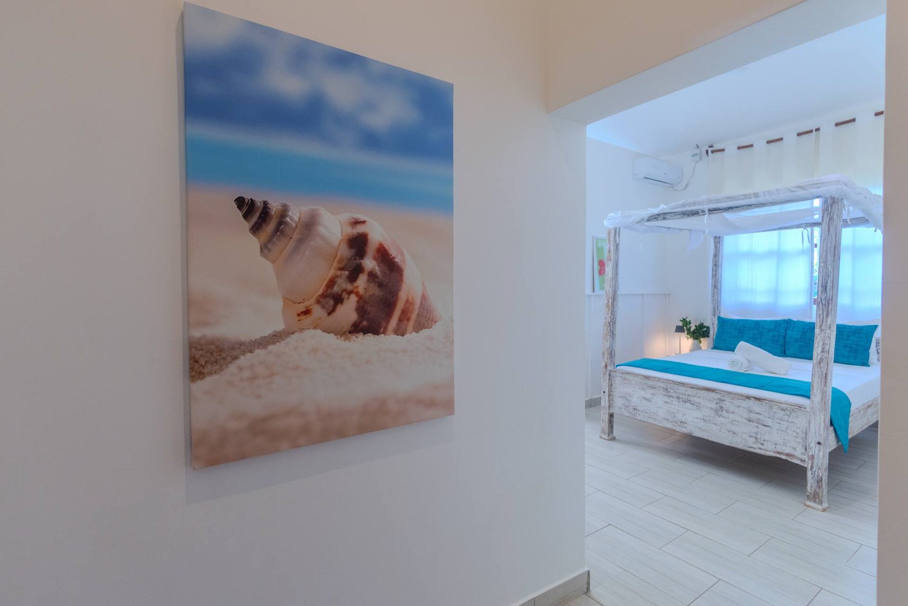 Sky Villa — Luxury Pool Retreat — photo 71
