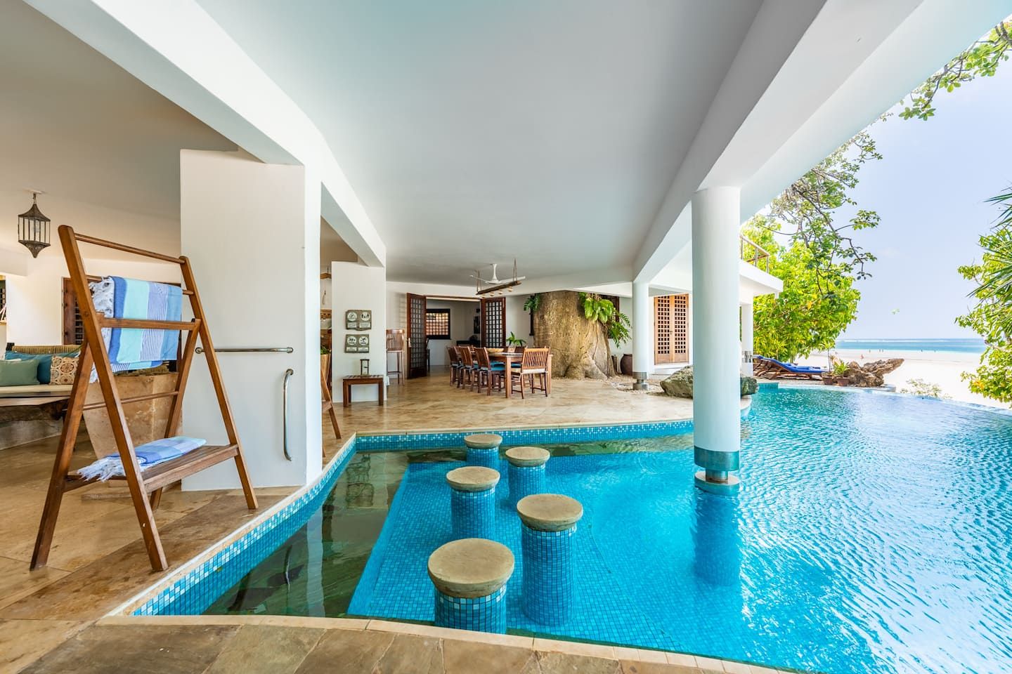 Tequila Sunrise Villa — photo 100