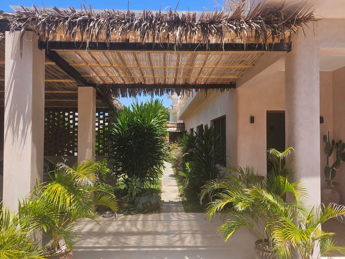 Boma-Ya-Kaa Galu Beach Villa — photo 23
