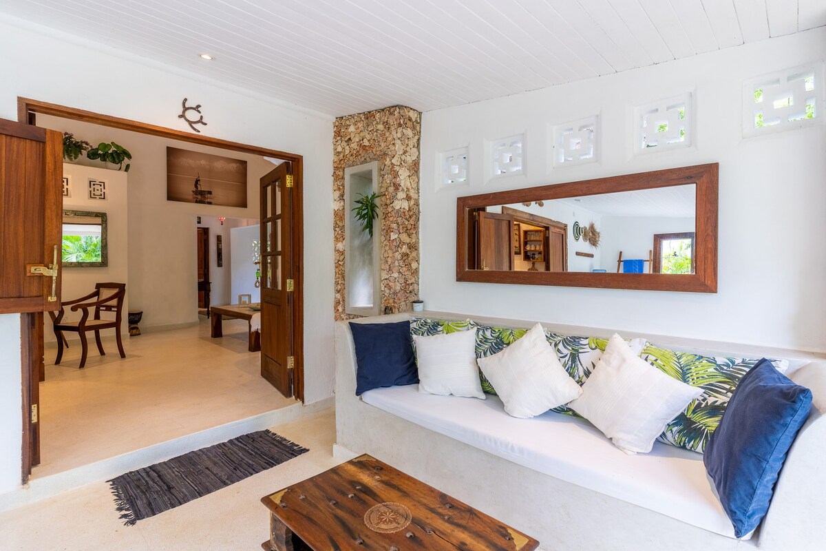 Inshallah Beach Cottage — photo 43