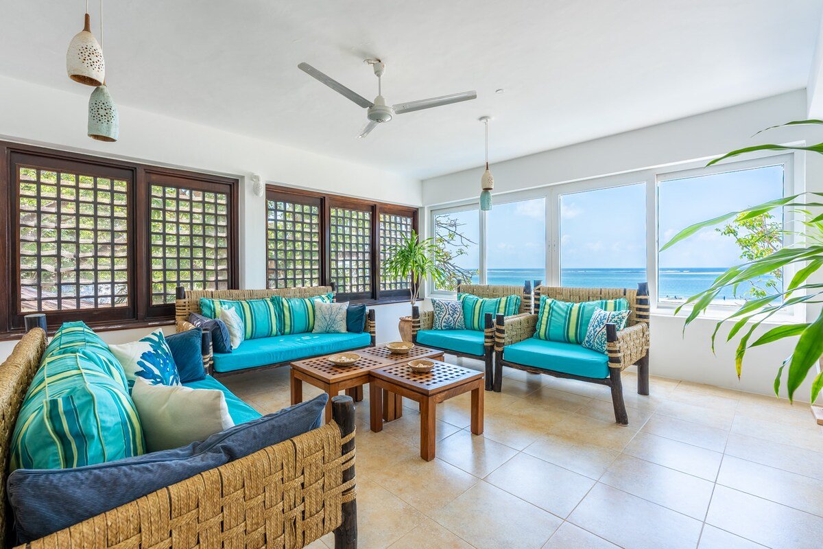 Tequila Sunrise Beach Cabana — photo 63