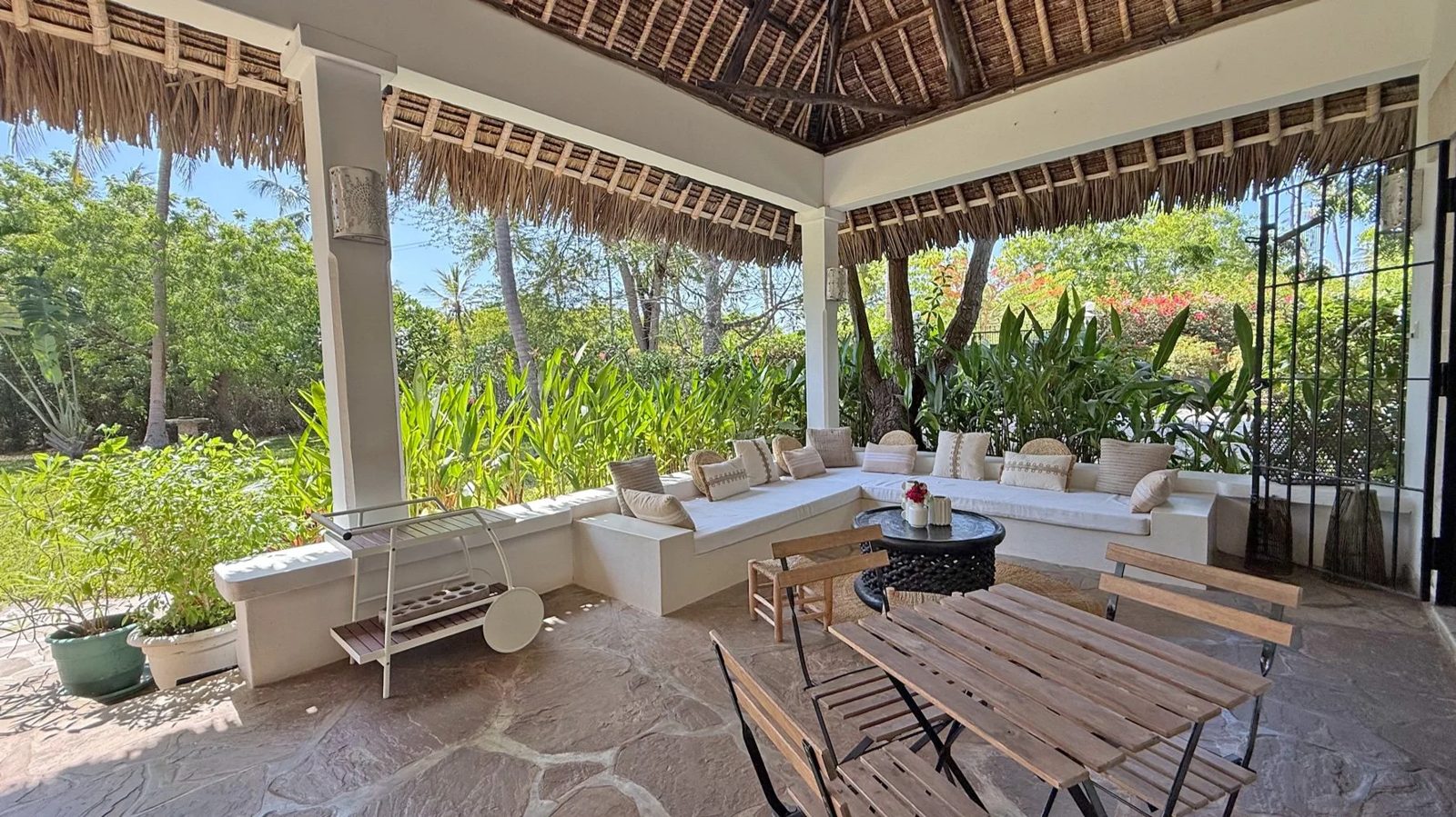 Coconut Grove, 4BR Mida Forest — photo 31